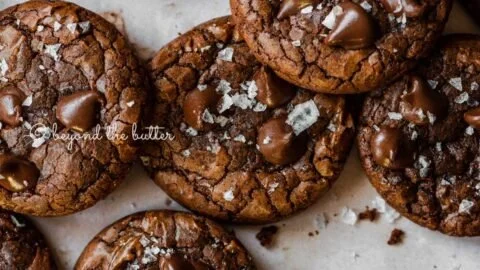 Delicious salted brownie cookies with rich chocolate flavor
